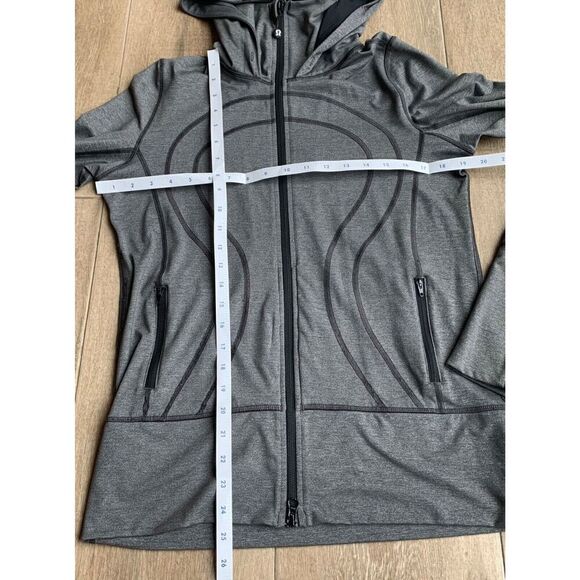 Lululemon IN STRIDE JACKET Full Zip Hoodie TRACK define SWEATSHIRT 8 Gray RARE - Picture 7 of 11